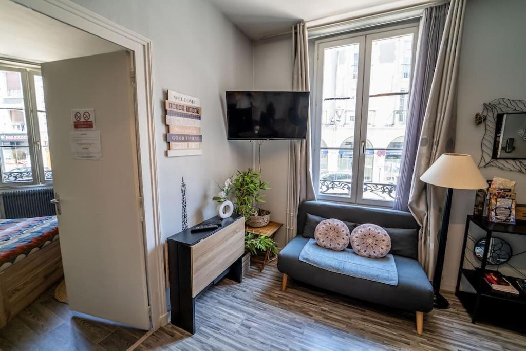 Apartament Chant Du Voyage Hypercentre Blois Zewnętrze zdjęcie